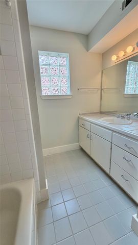 6418 Ferris Drive 3, Houston, TX 77081