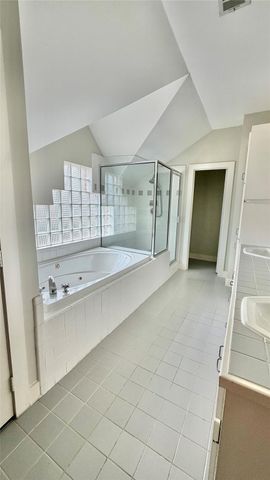 6418 Ferris Drive 3, Houston, TX 77081