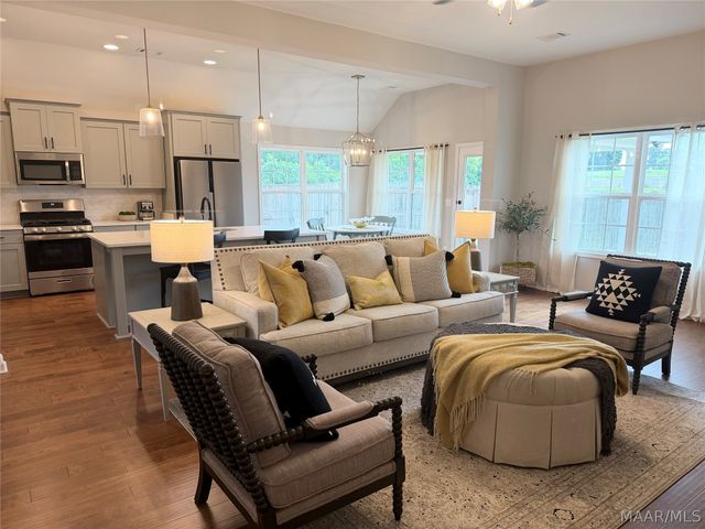 342 Lismore Place, Montgomery, AL 36117
