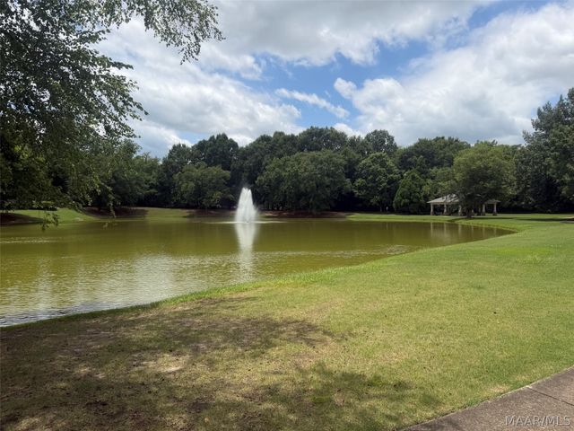 342 Lismore Place, Montgomery, AL 36117