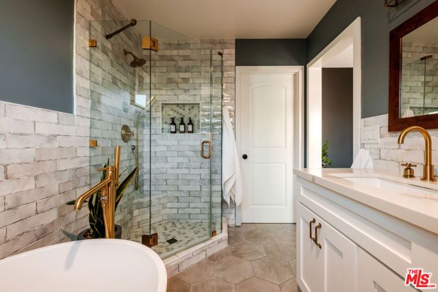 3625 Somerset Drive, Los Angeles, CA 90016