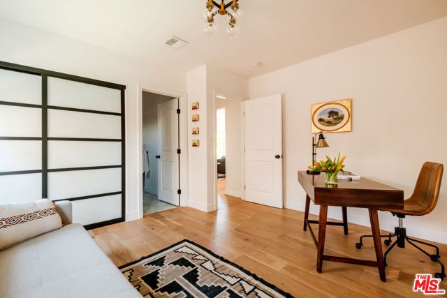 3625 Somerset Drive, Los Angeles, CA 90016