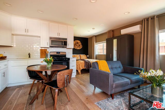 3625 Somerset Drive, Los Angeles, CA 90016