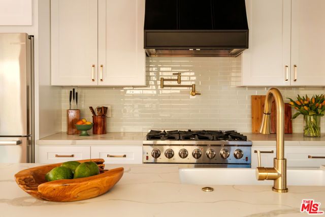 3625 Somerset Drive, Los Angeles, CA 90016