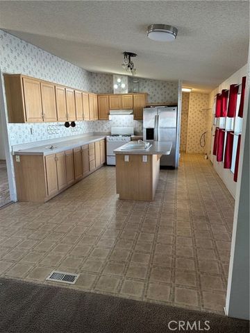 20843 Waalew Road C83, Apple Valley, CA 92307