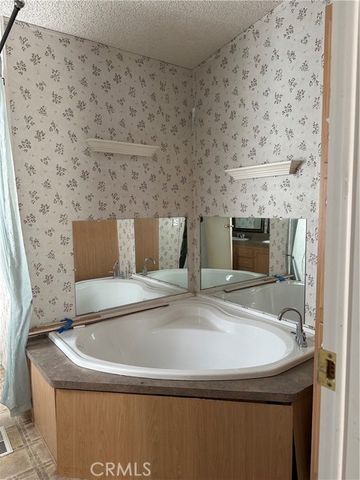 20843 Waalew Road C83, Apple Valley, CA 92307