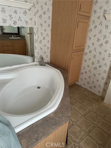 20843 Waalew Road C83, Apple Valley, CA 92307