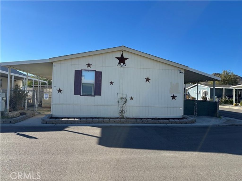 20843 Waalew Road C83, Apple Valley, CA 92307