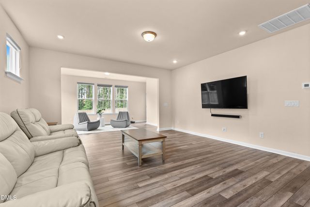 4910 Moosehead Way, Fuquay Varina, NC 27526