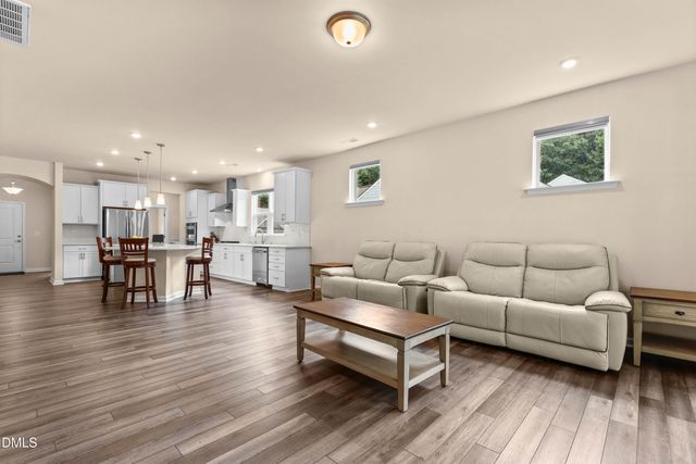4910 Moosehead Way, Fuquay Varina, NC 27526