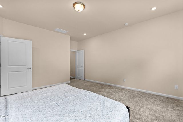 4910 Moosehead Way, Fuquay Varina, NC 27526
