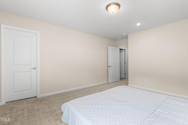 4910 Moosehead Way, Fuquay Varina, NC 27526