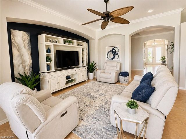 14265 Manchester DR, Naples, FL 34114