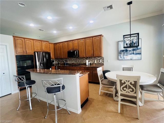 14265 Manchester DR, Naples, FL 34114