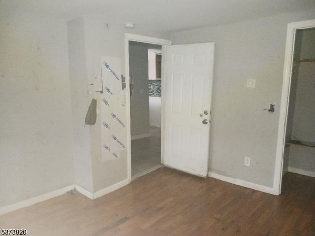 648 S 11Th St, Newark City, NJ 07103