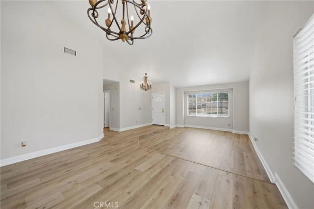 1367 Pajero, Corona, CA 92882