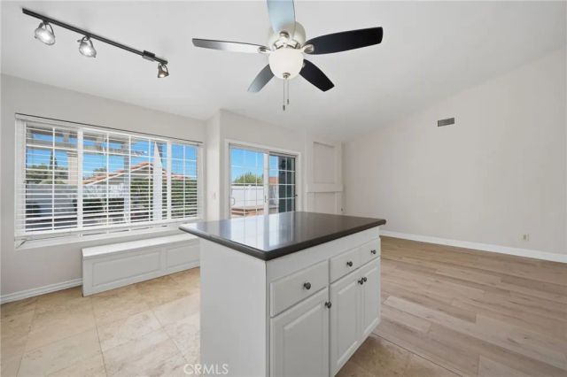 1367 Pajero, Corona, CA 92882
