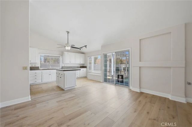 1367 Pajero, Corona, CA 92882