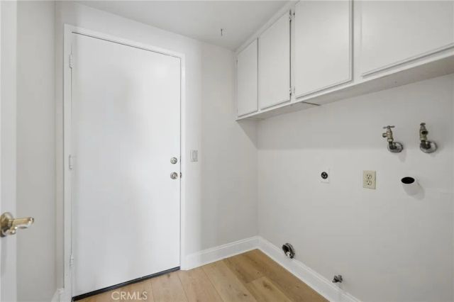 1367 Pajero, Corona, CA 92882