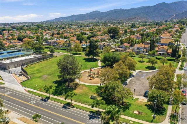 1367 Pajero, Corona, CA 92882