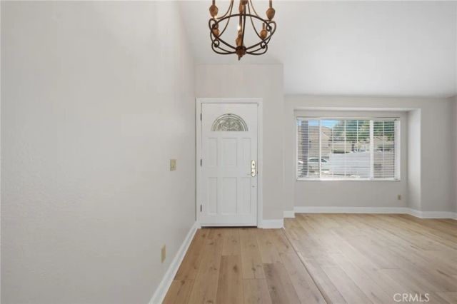 1367 Pajero, Corona, CA 92882