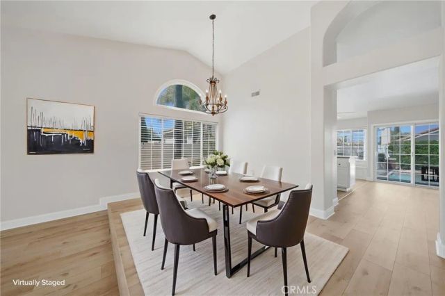 1367 Pajero, Corona, CA 92882