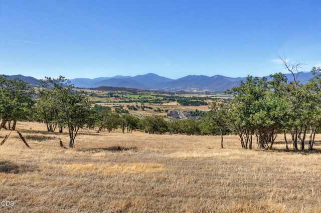 Aerial Heights Drive 154459-1, Medford, OR 97504