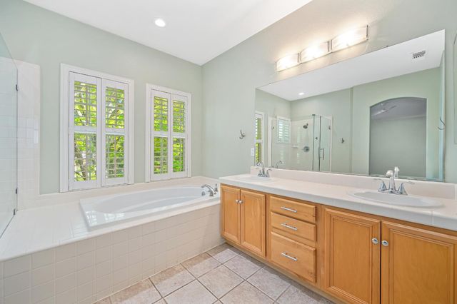 9837 Villa Francisco Ln, Granite Bay, CA 95746