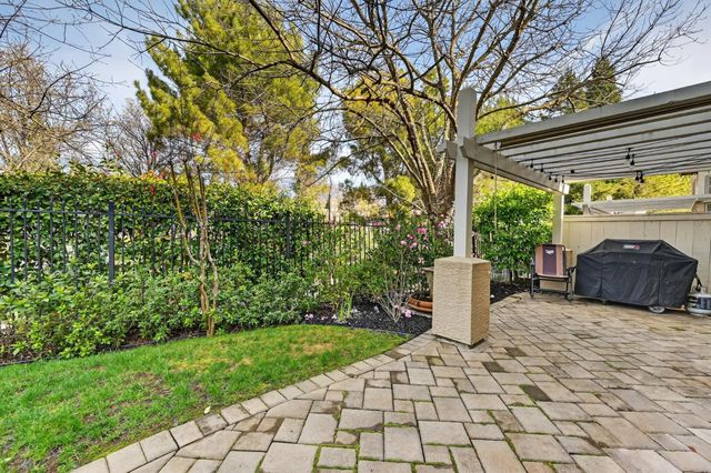 9837 Villa Francisco Ln, Granite Bay, CA 95746
