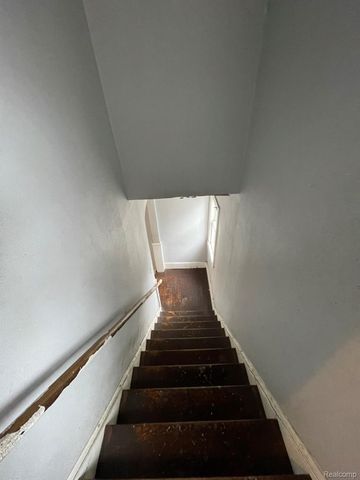 14200 Whitcomb Street, Detroit, MI 48227