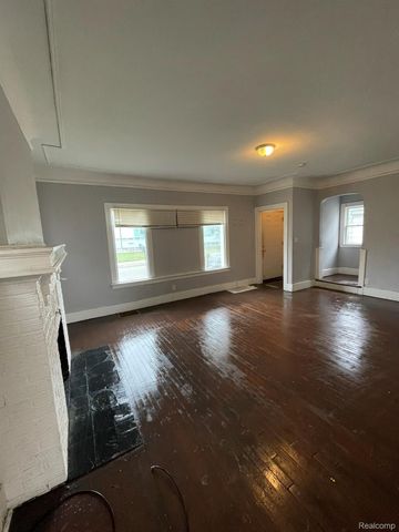 14200 Whitcomb Street, Detroit, MI 48227