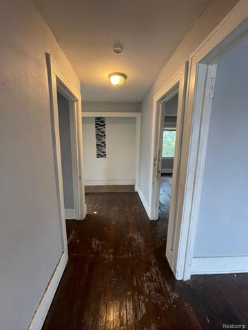 14200 Whitcomb Street, Detroit, MI 48227