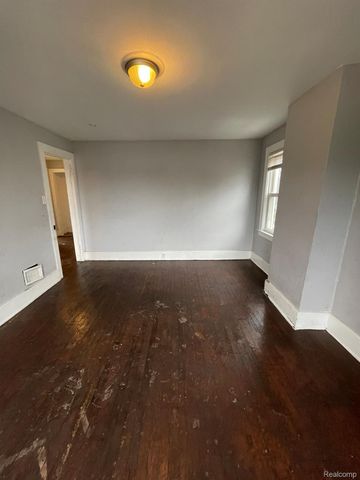 14200 Whitcomb Street, Detroit, MI 48227