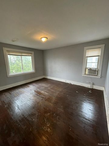 14200 Whitcomb Street, Detroit, MI 48227