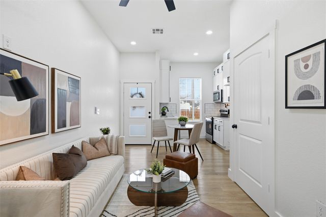 1925 S 20th Street, Waco, TX 76706