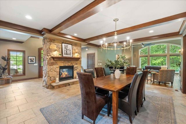 2203 Scoil Court, Waunakee, WI 53597