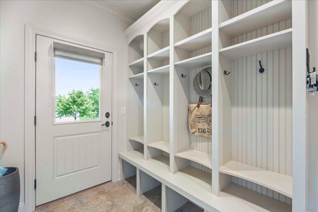 2203 Scoil Court, Waunakee, WI 53597