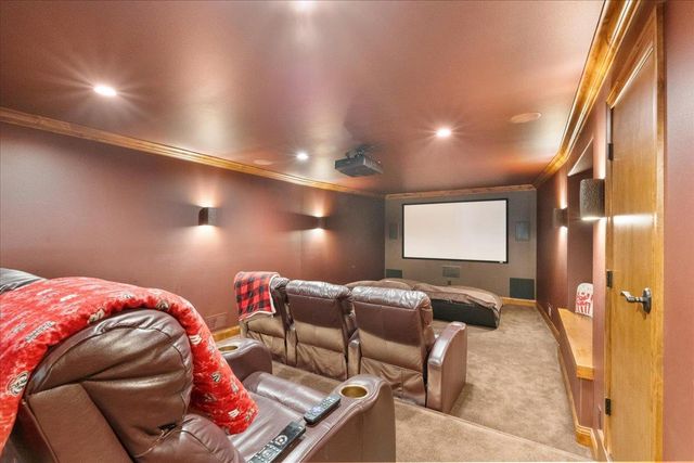 2203 Scoil Court, Waunakee, WI 53597