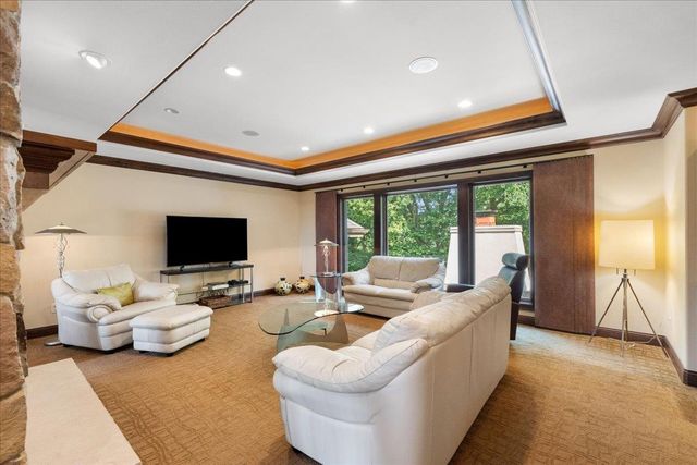 2203 Scoil Court, Waunakee, WI 53597