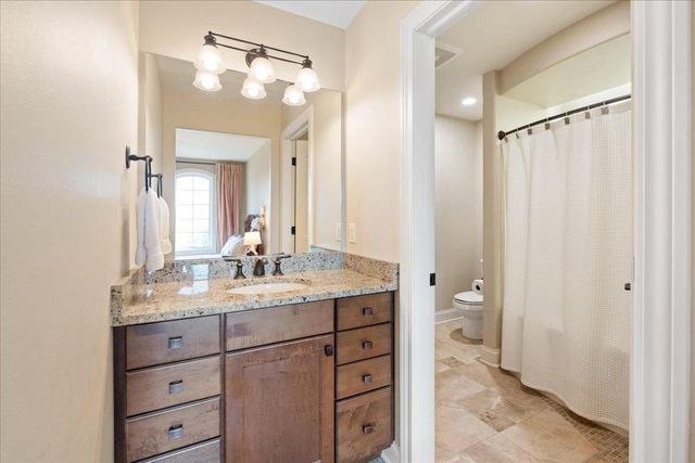 2203 Scoil Court, Waunakee, WI 53597