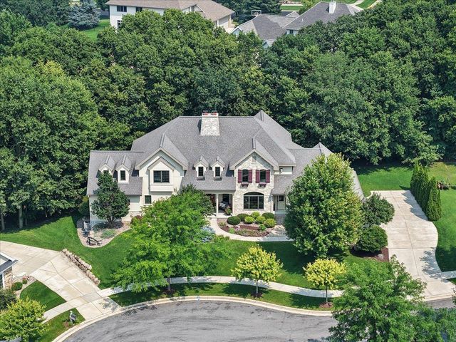 2203 Scoil Court, Waunakee, WI 53597