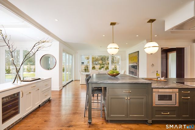 36 Maple Avenue South, Westport, CT 06880