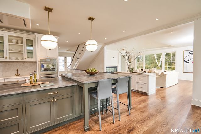 36 Maple Avenue South, Westport, CT 06880