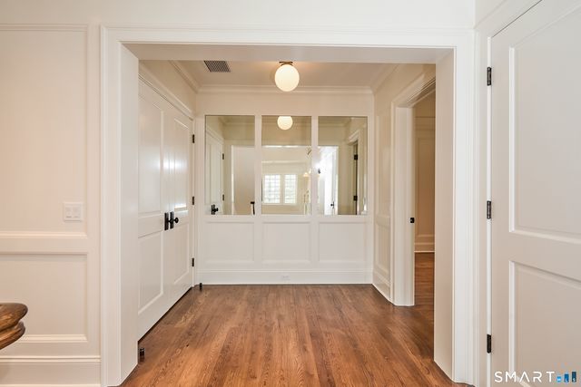 36 Maple Avenue South, Westport, CT 06880