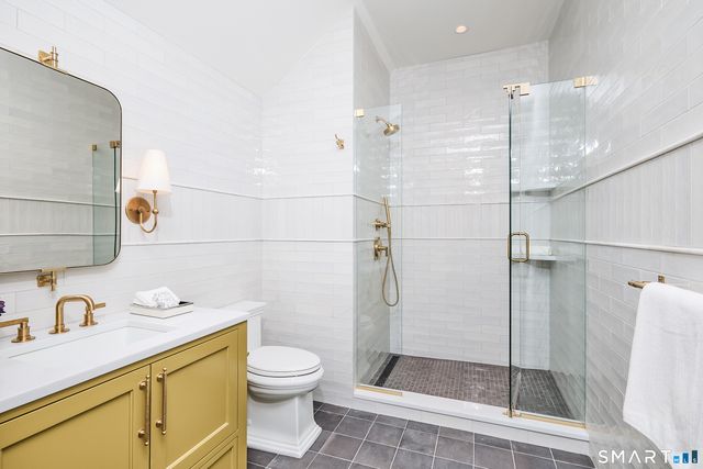 36 Maple Avenue South, Westport, CT 06880