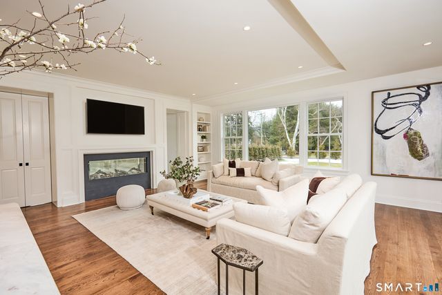 36 Maple Avenue South, Westport, CT 06880