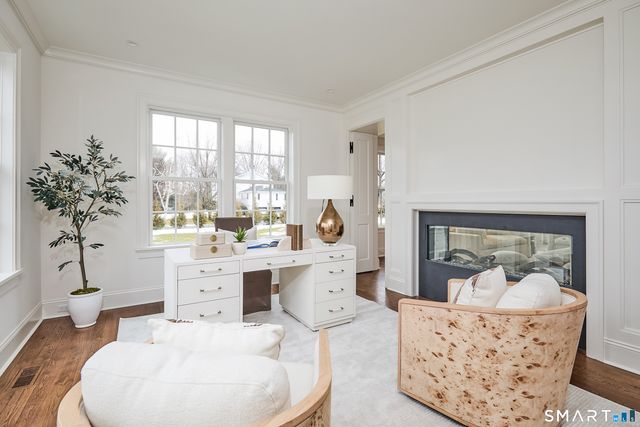 36 Maple Avenue South, Westport, CT 06880