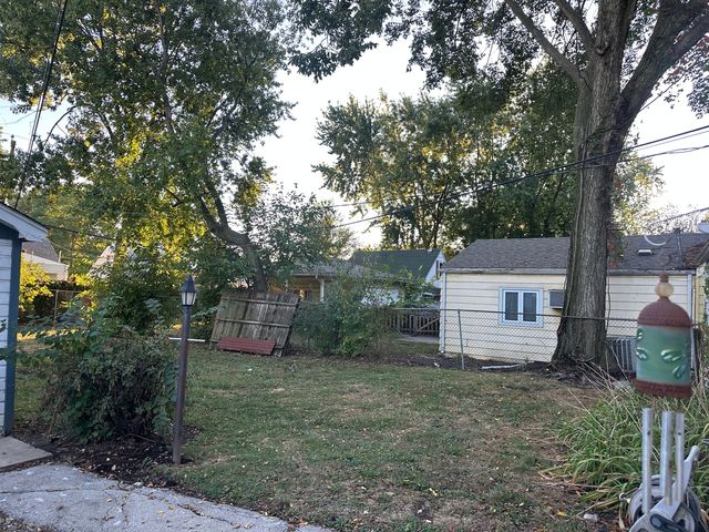 4029 W 99th Street, Oak Lawn, IL 60453