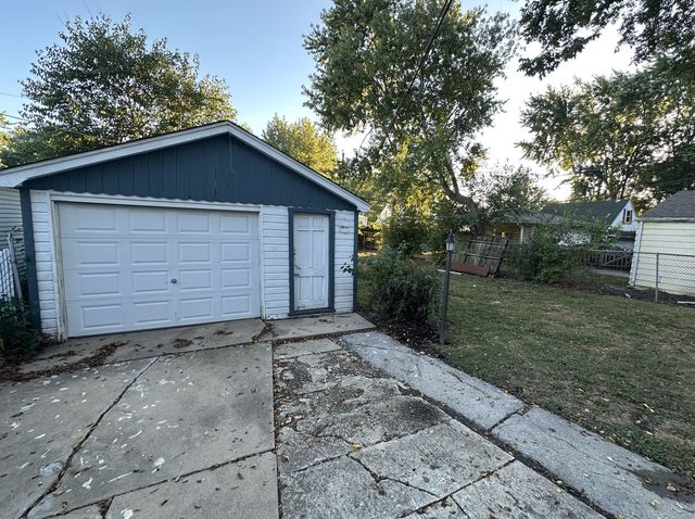 4029 W 99th Street, Oak Lawn, IL 60453