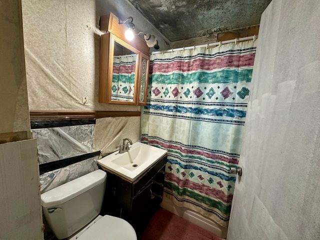 4029 W 99th Street, Oak Lawn, IL 60453